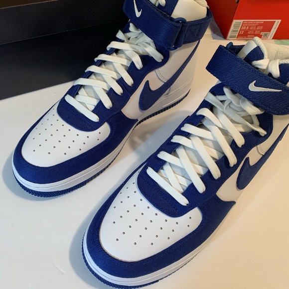 Sold - Picture 3 of 8